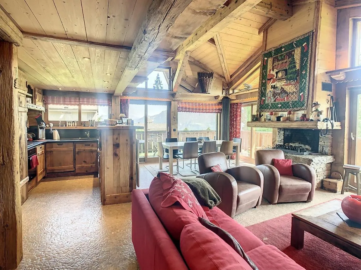 Apartment Chalet 6 Pieces A Combloux Avec Cheminee Et Parking - Fr-1-560-21